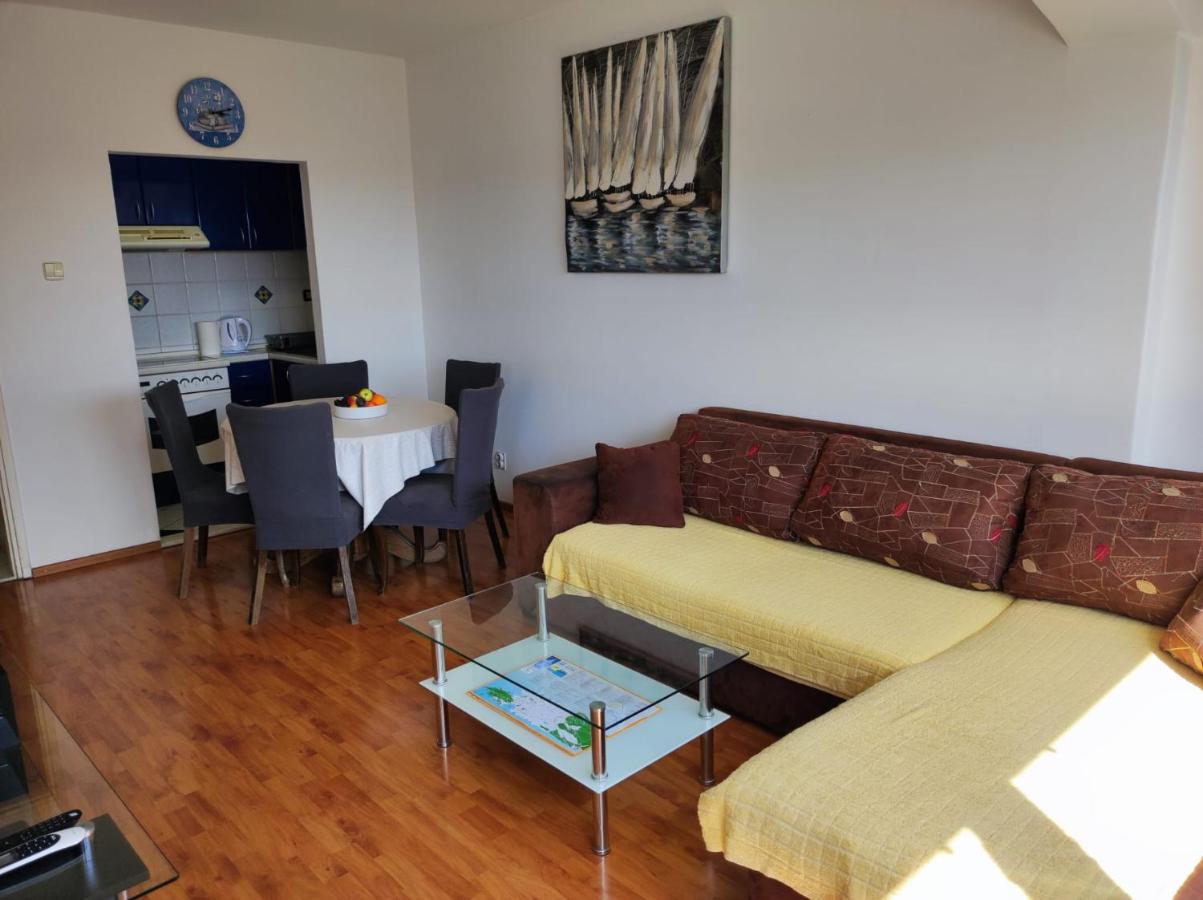 Apartman Lara Appartamento Spalato Esterno foto